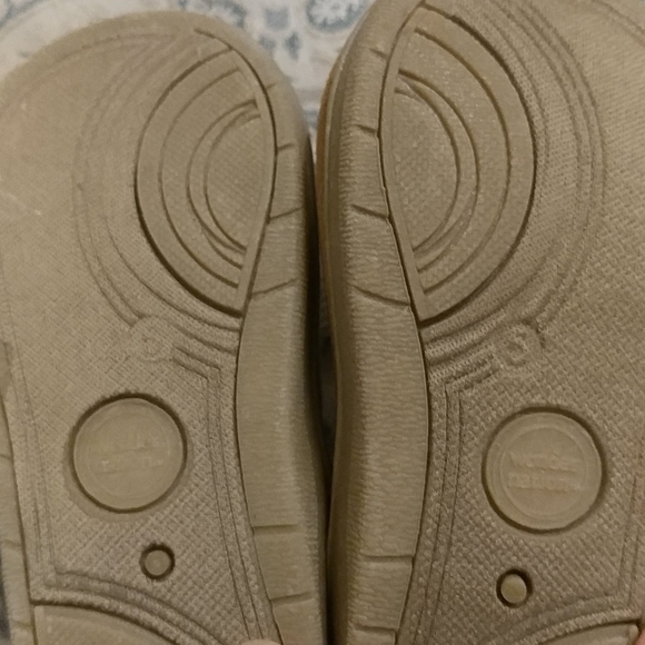 Wonder Nation Infant Faux Fur Lined Boots - Picture 3 of 5